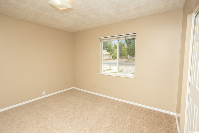 370 E Center St, Richfield, UT 84701 — photo 11