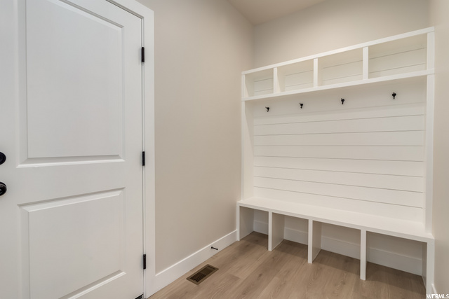 1409 E Heights Way, Fruit Heights, UT 84037 — photo 11