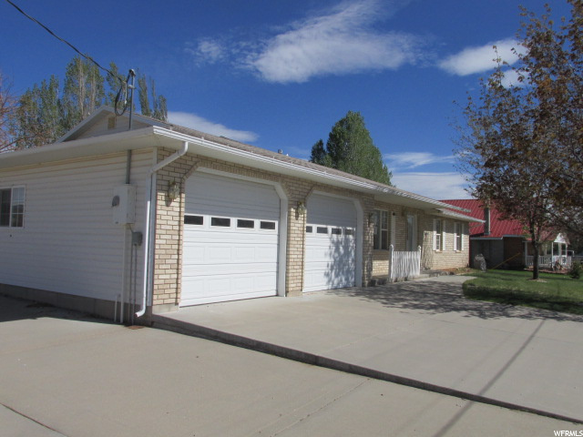 400 E Center St N, Meadow, UT 84644 — photo 2