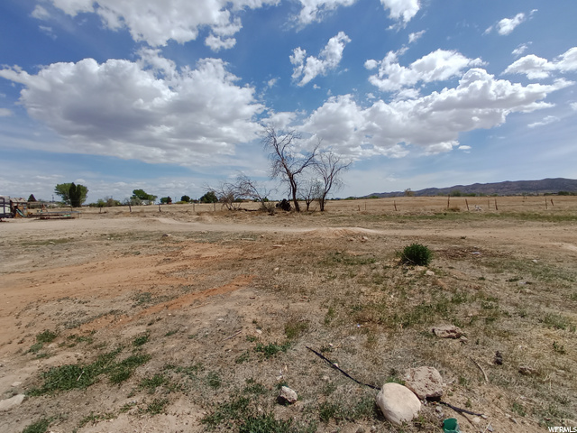 404 E 2970 S, Vernal, UT 84078 — photo 2