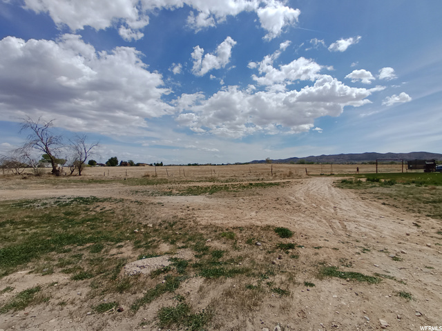 388 E 2970 S, Vernal, UT 84078 — photo 2