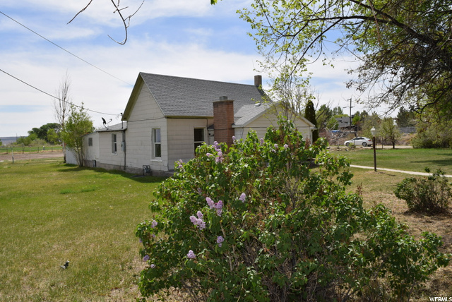 885 S State St, Ferron, UT 84523 — photo 5