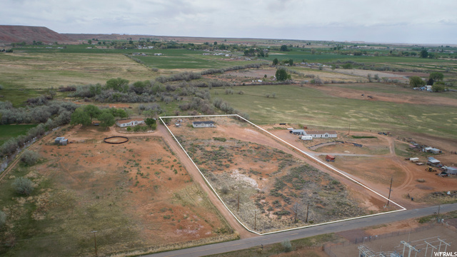 7272 N 9750 E, Lapoint, UT 84039 — photo 11