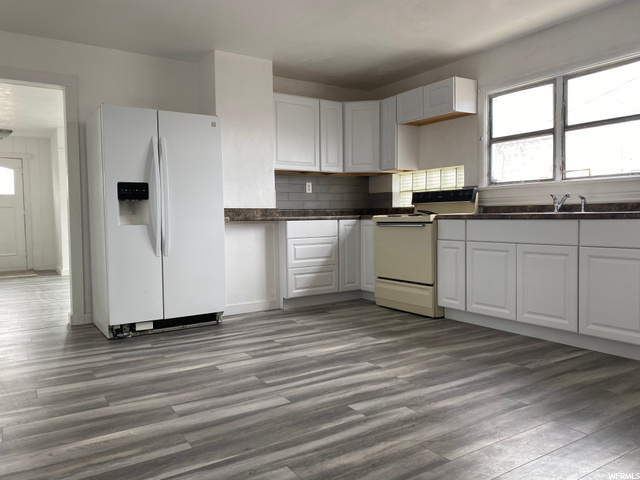 352 E 200 S, Price, UT 84501 — photo 10