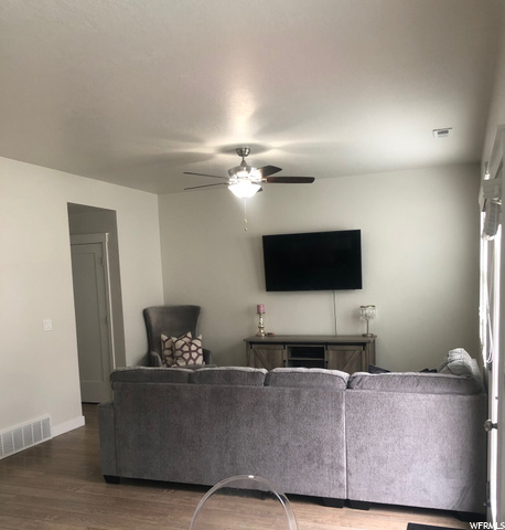 1536 E Primrose Ln, Layton, UT 84040 — photo 4
