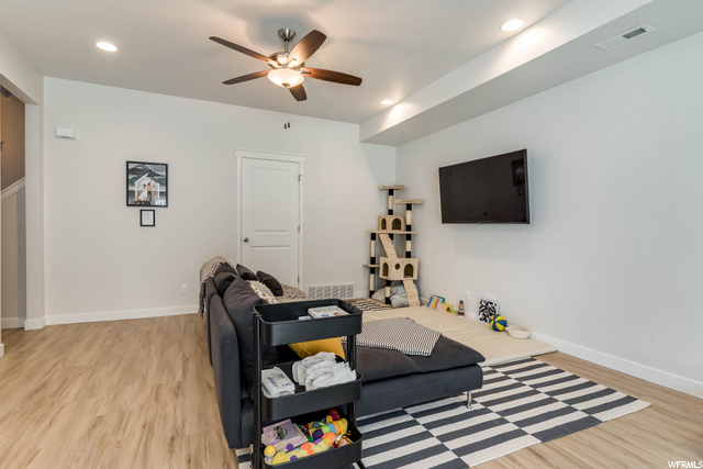 1482 E Primrose Ln, Layton, UT 84040 — photo 8
