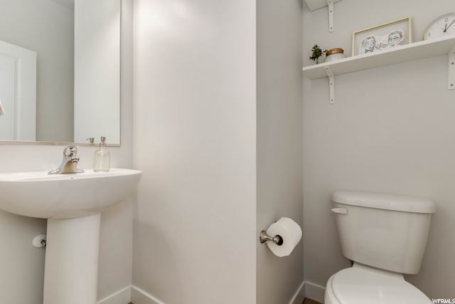 1482 E Primrose Ln, Layton, UT 84040 — photo 10