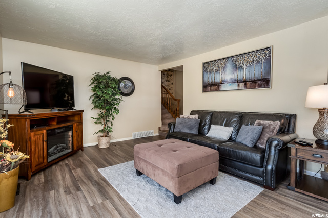 842 Aspen Dr E, Layton, UT 84041 — photo 6