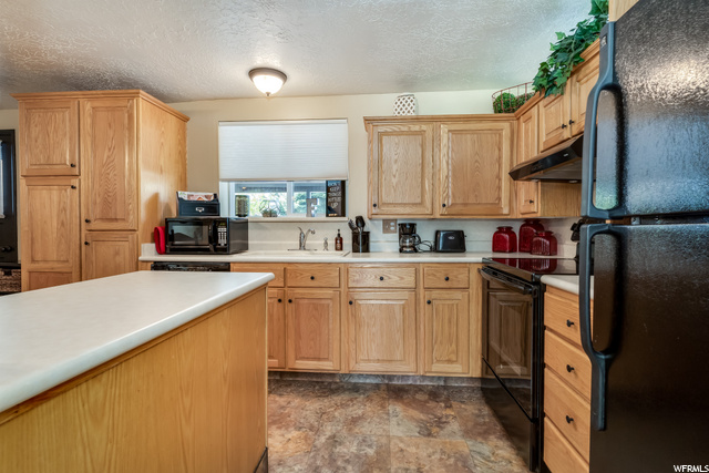 842 Aspen Dr E, Layton, UT 84041 — photo 10