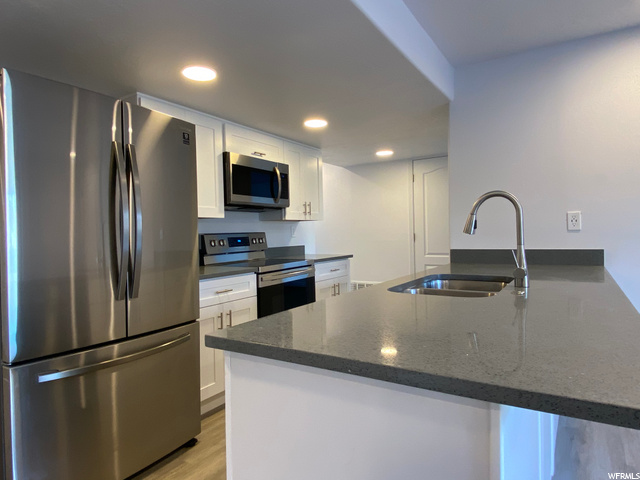 59 E 6150 S, Murray, UT 84107 — photo 2