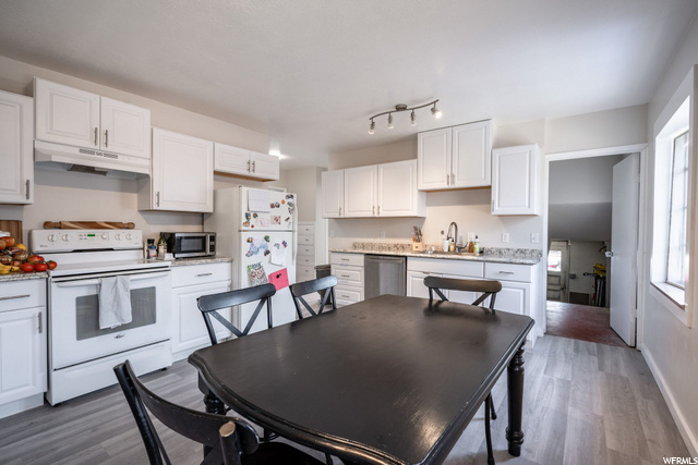 366 N 200 East E, Logan, UT 84321 — photo 5