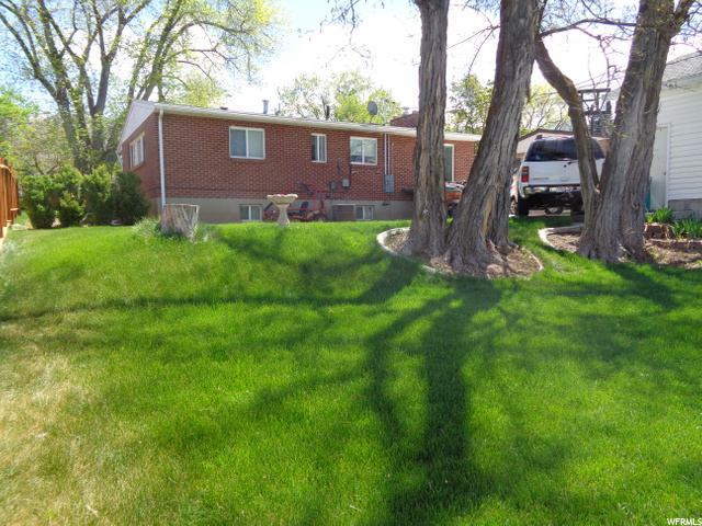 1120 Westwood Rd E, Bountiful, UT 84010 — photo 9