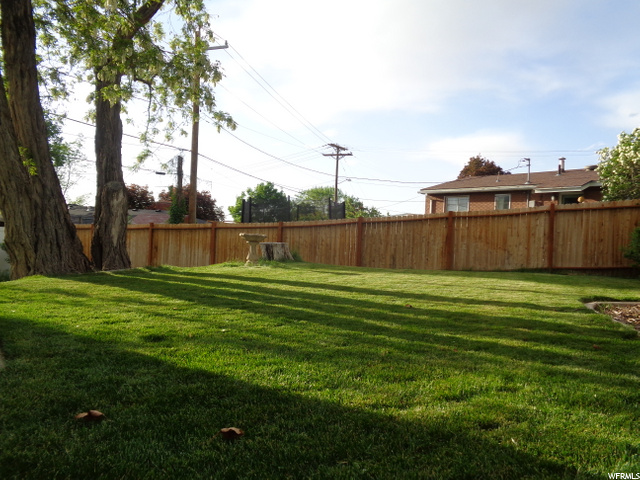 1120 Westwood Rd E, Bountiful, UT 84010 — photo 12