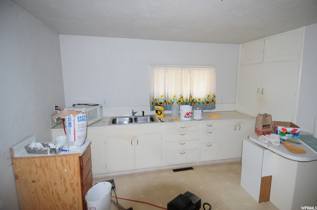 142 E 100 N, Gunnison, UT 84634 — photo 5