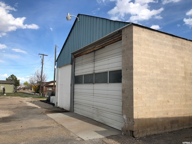 338 S Vernal Ave E, Vernal, UT 84078 — photo 5