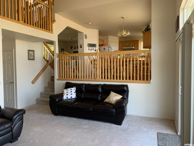 Open to upstairs