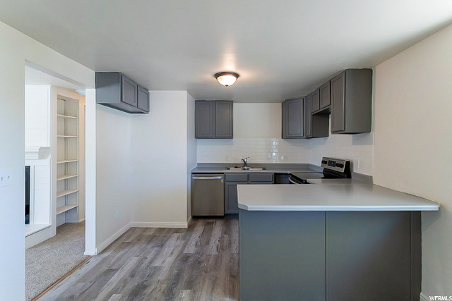 749 Sapphire Dr, Layton, UT 84041 — photo 4