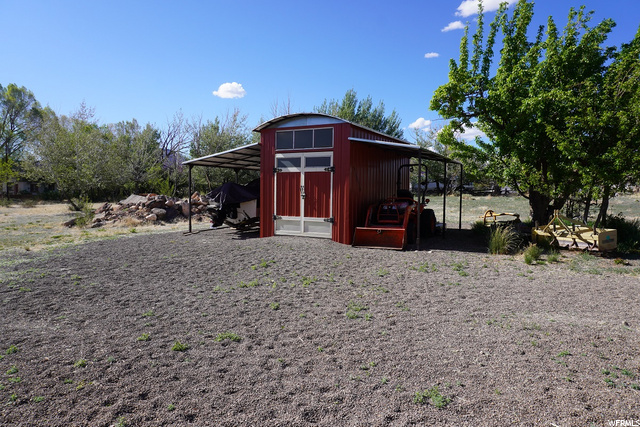 306 Main St, Torrey, UT 84775 — photo 11