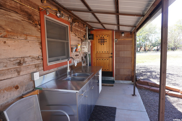 306 Main St, Torrey, UT 84775 — photo 4