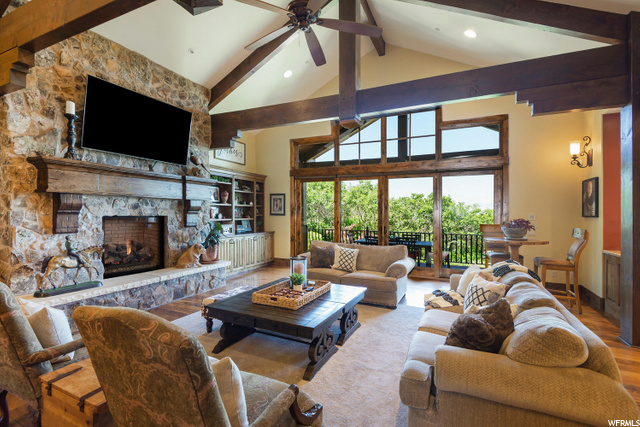 3339 E Wasatch Pines Ln, Sandy, UT 84092 — photo 5