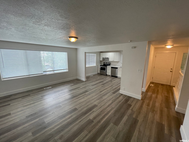 4142 S 825 W, Bountiful, UT 84010 — photo 7