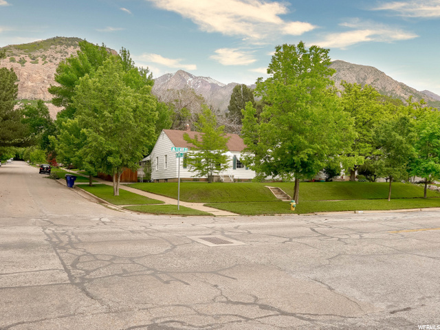 2452 Fillmore Ave, Ogden, UT 84401 — photo 2
