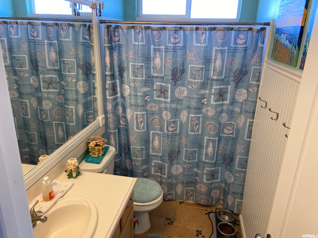 Upstairs bathroom