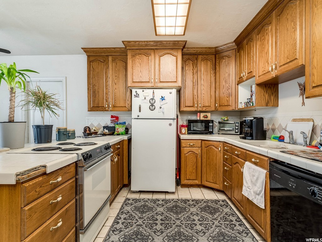 kitchen house 2