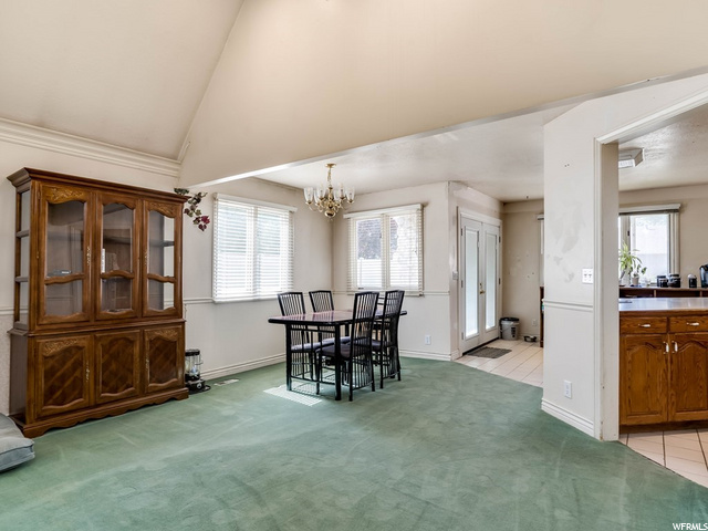 Dining house 1