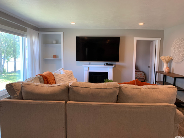 276 E Vine St, Murray, UT 84107 — photo 12