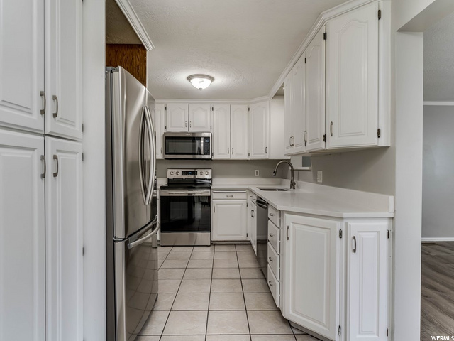 5932 S 3000 W, Roy, UT 84067 — photo 4