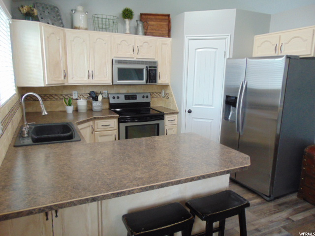 2061 W 1630 N, Clinton, UT 84015 — photo 11
