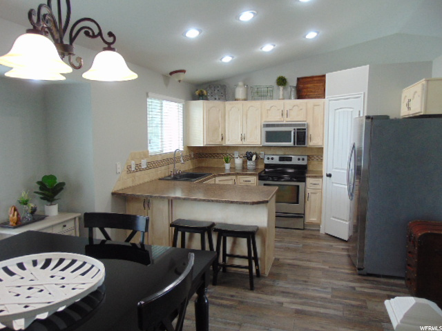 2061 W 1630 N, Clinton, UT 84015 — photo 9