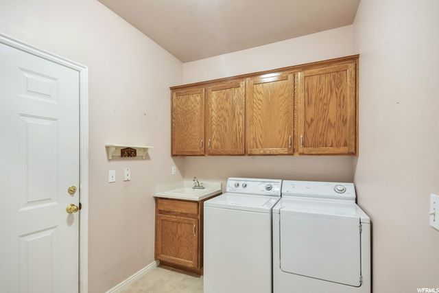 392 N 2110 E Cir E, St. George, UT 84790 — photo 11