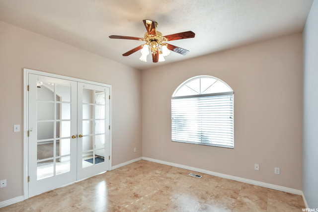 392 N 2110 E Cir E, St. George, UT 84790 — photo 4