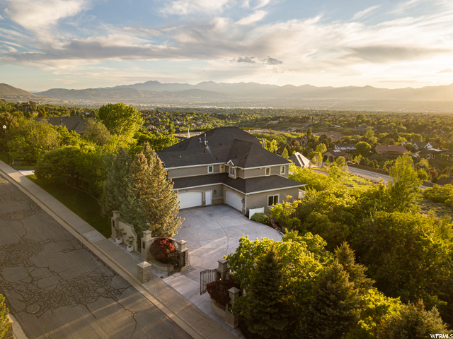 11122 Eagle View Dr, Sandy, UT 84092 — photo 9