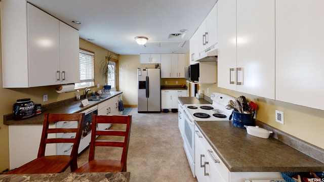 622 N James St, Clearfield, UT 84015 — photo 4