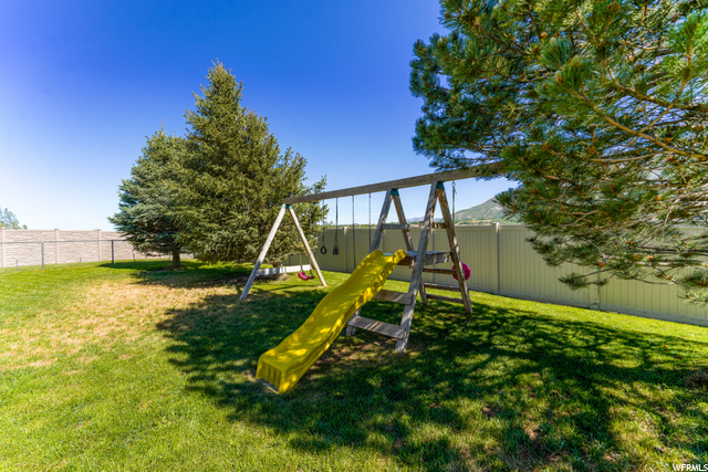 2076 View Dr, South Weber, UT 84405 — photo 6
