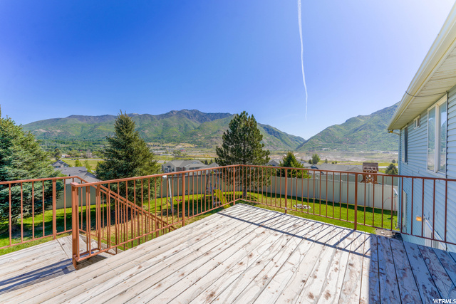 2076 View Dr, South Weber, UT 84405 — photo 10