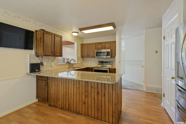 988 E Dupler Rd, Sandy, UT 84094 — photo 8