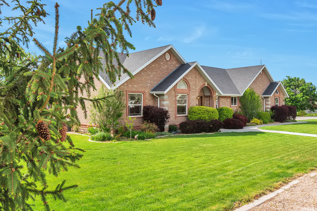 395 N 200 E, Mona, UT 84645 — photo 3