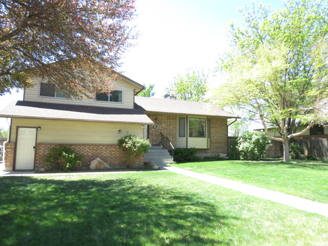 458 E 1540 S, Vernal, UT 84078 — photo 2