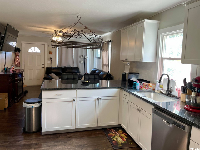 560 E 4th St, Ogden, UT 84404 — photo 5
