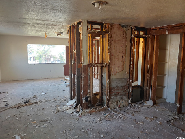 61 W 500 N, Logan, UT 84321 — photo 5