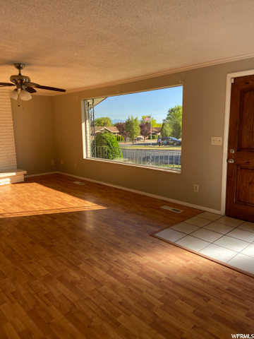 1219 S Valhalla E, Clearfield, UT 84015 — photo 5
