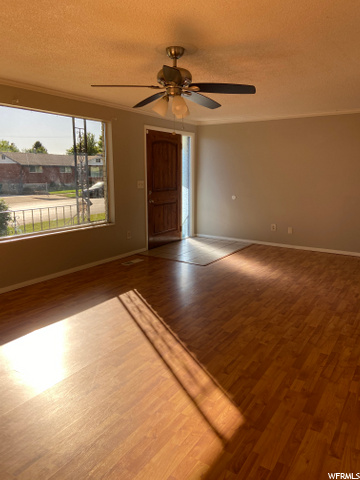 1219 S Valhalla E, Clearfield, UT 84015 — photo 6