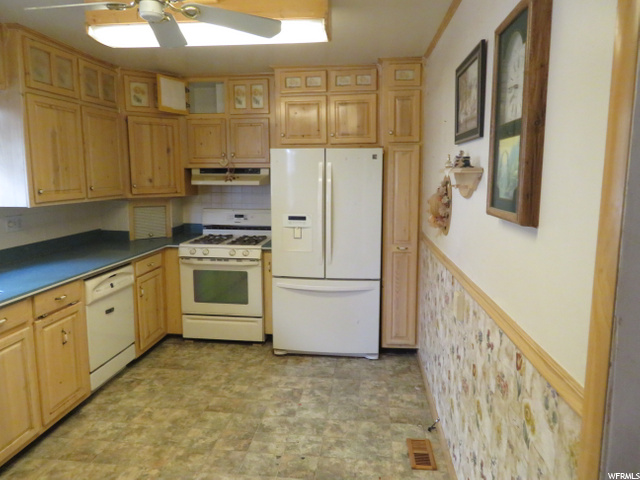 925 E Onyx Ln S, Sandy, UT 84094 — photo 6