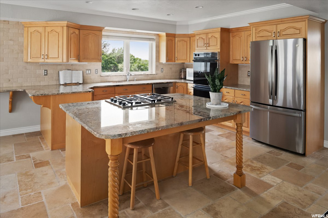 430 Canyon Estates Dr, Bountiful, UT 84010 — photo 10