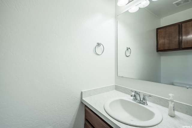377 E 2700 N, North Logan, UT 84341 — photo 10