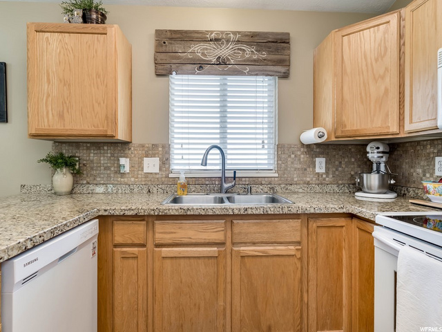 4353 S 3100 W, Roy, UT 84067 — photo 8
